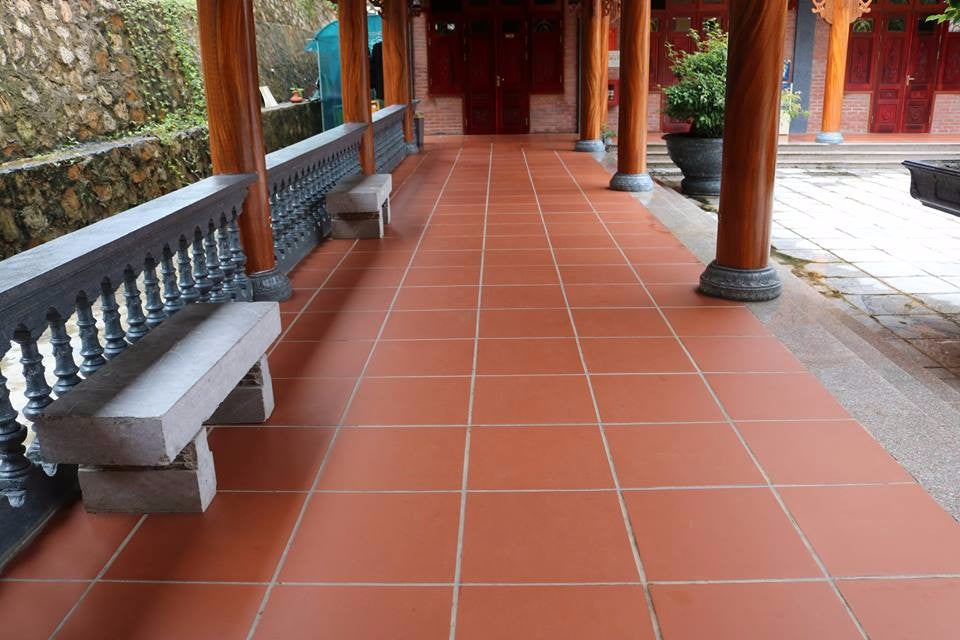 Tuscan terracotta red 300x300